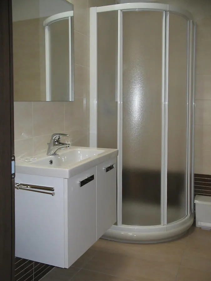 *** Aparthotel Residence Borgo Del Cigno Spinone Al Lago Italy