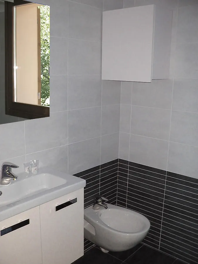 Residence Borgo Del Cigno Spinone Al Lago Aparthotel