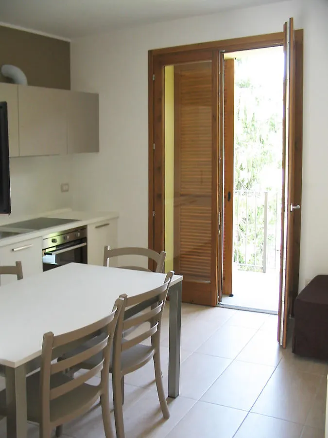 Residence Borgo Del Cigno Spinone Al Lago